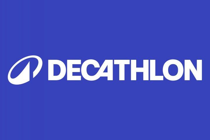 ejemplo rebranding decathlon logo